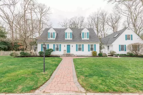 970 Tecumseh Rd, Erma, NJ 08204