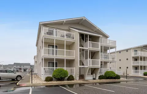 261 Seabreeze Ct #C102, North Wildwood, NJ 08260