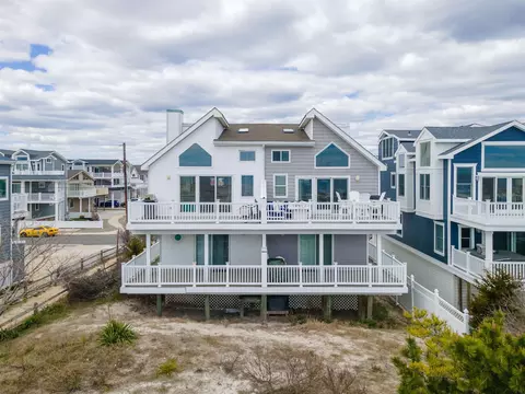 6315 Pleasure Ave #NORTH, Sea Isle City, NJ 08243