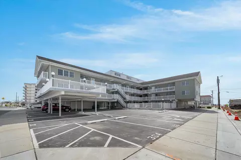 7203 Atlantic Ave #304, Wildwood Crest, NJ 08260