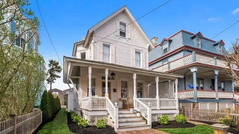 917 Stockton Ave, Cape May, NJ 08204