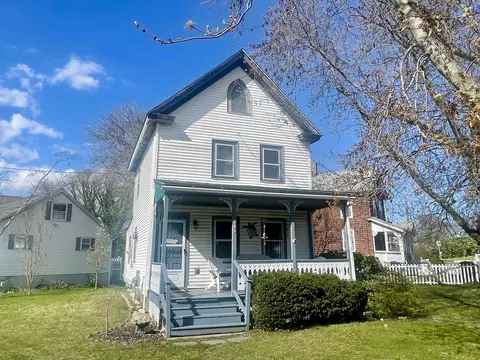 605 Broad St, Cape May, NJ 08204