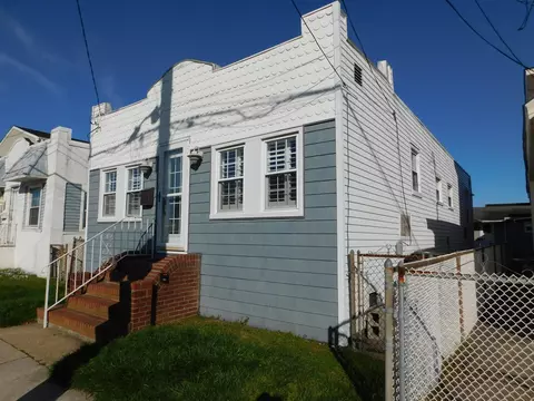 4704 Park Blvd, Wildwood, NJ 08260