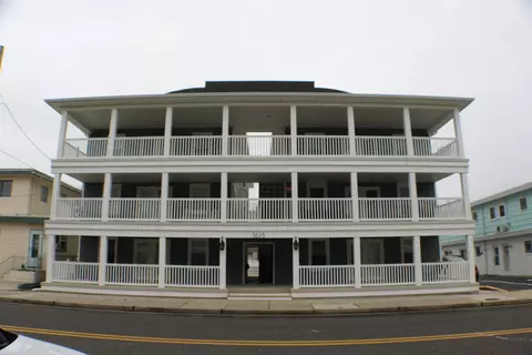 5605 Seaview Ave #C, Wildwood Crest, NJ 08260