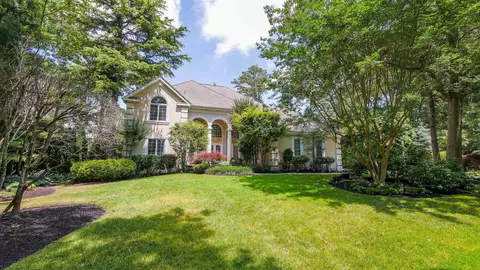 6 Evergreen Rd, Linwood, NJ 08221