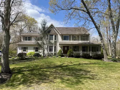 6 Marlas Hill Dr, Marmora, NJ 08223