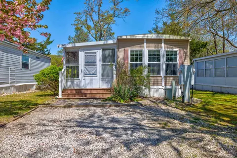 709 Route 9 #664, Cape May, NJ 08204