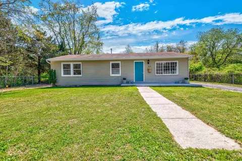 311 Reeves St, Whitesboro, NJ 08210