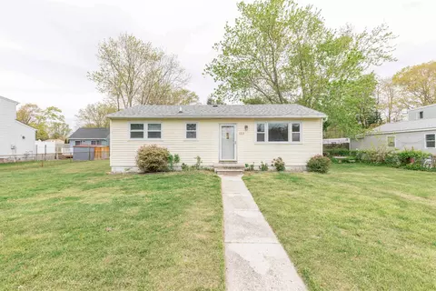 152 Briarwood Dr, Erma, NJ 08204