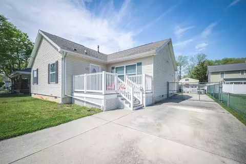 151 Oregon Ave, Villas, NJ 08251