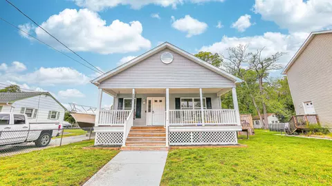 207 Arizona Ave, Villas, NJ 08251