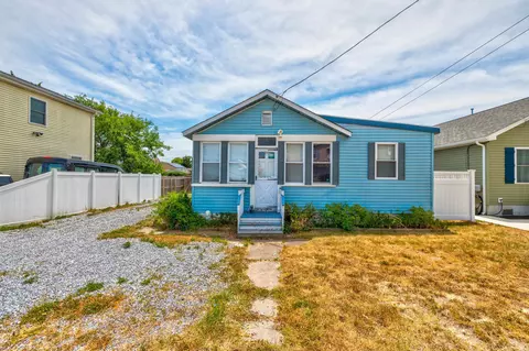 4 W Ocean Ave, Villas, NJ 08251