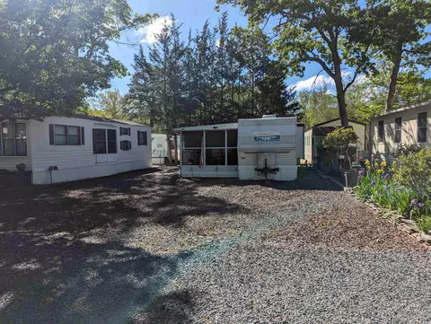 109 Holly #OCEAN WORLD, Woodbine, NJ 08270