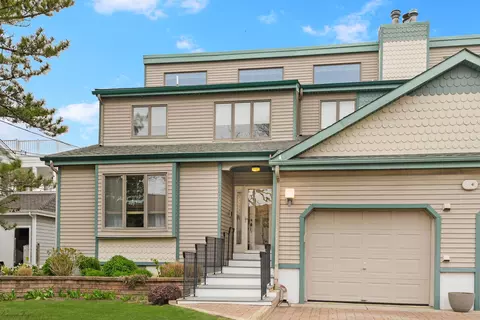 1441 Delaware Ave, Cape May, NJ 08204