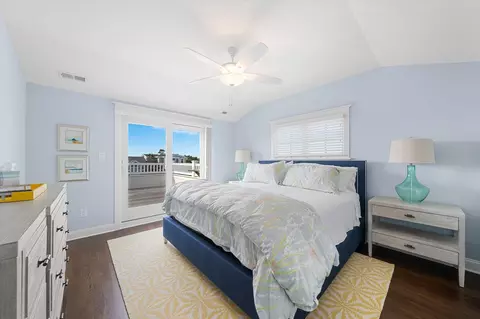 Bedroom - 43 E 26th St, Avalon, NJ 08202 photo 7 of 9