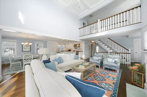 Living - 43 E 26th St, Avalon, NJ 08202 photo 4 of 7
