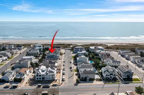 View/Area - 43 E 26th St, Avalon, NJ 08202 photo 2 of 4
