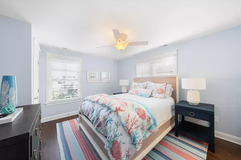 Bedroom - 43 E 26th St, Avalon, NJ 08202 photo 6 of 9