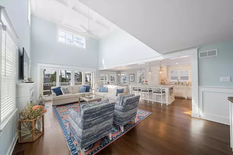Living - 43 E 26th St, Avalon, NJ 08202 photo 7 of 7