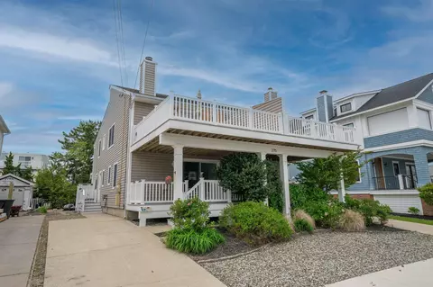 275 92nd St #EAST, Stone Harbor, NJ 08247