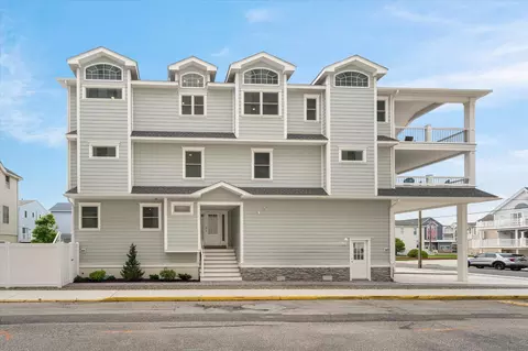 20 37th St #EAST, Sea Isle City, NJ 08243