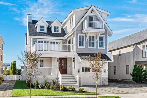 248 41st St, Avalon, NJ 08202