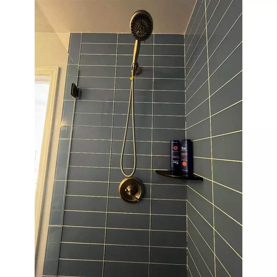 Bath - 7908 Landis Ave, Sea Isle City, NJ 08243 photo 2 of 2