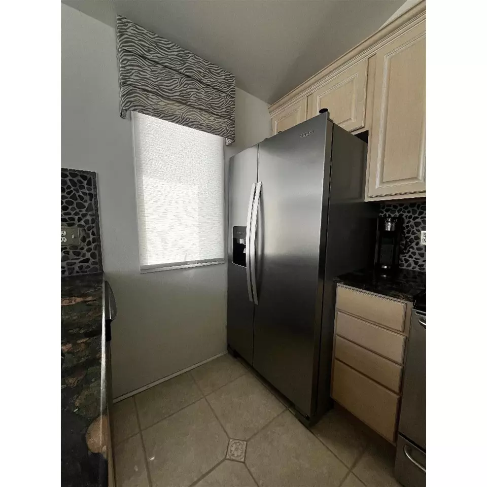 Kitchen - 7908 Landis Ave, Sea Isle City, NJ 08243 photo 5 of 5