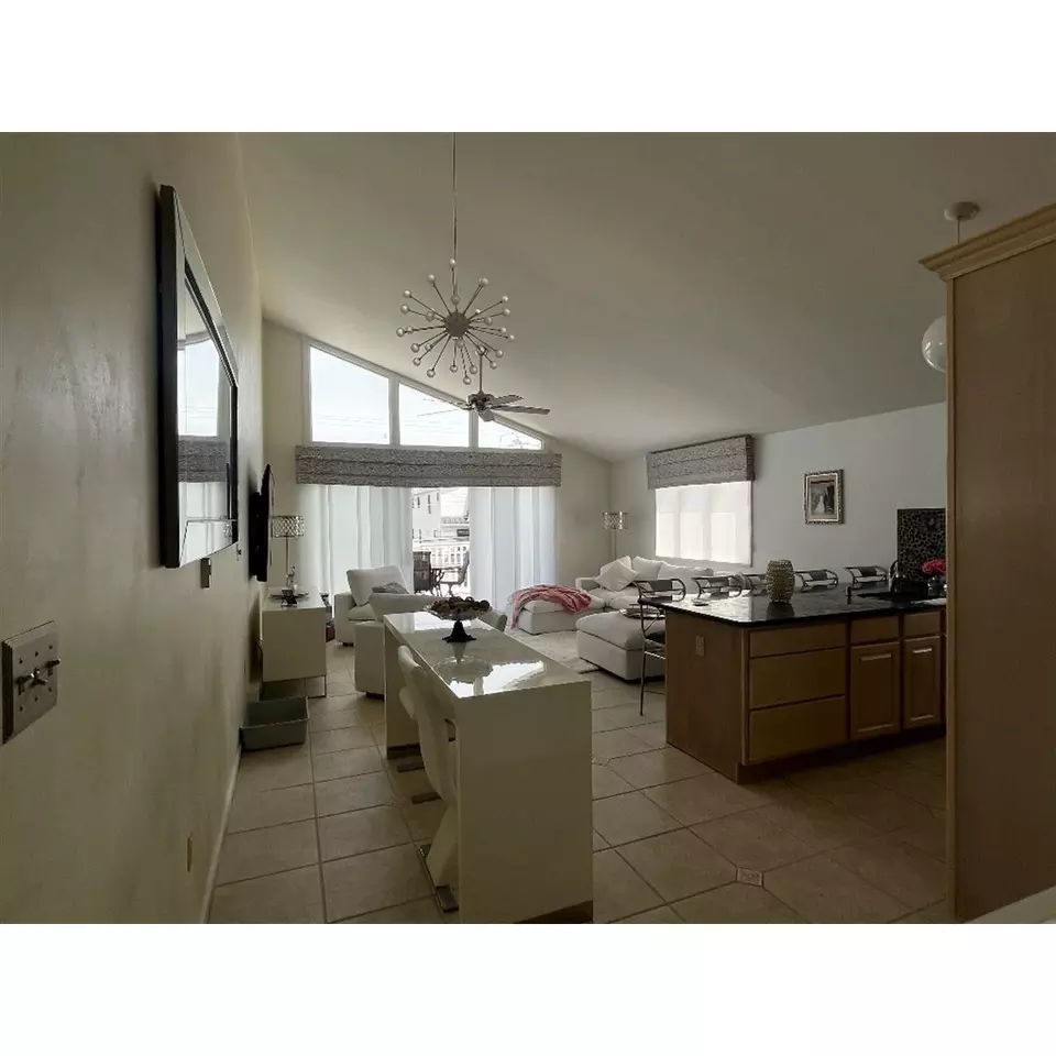 Living - 7908 Landis Ave, Sea Isle City, NJ 08243 photo 1 of 4