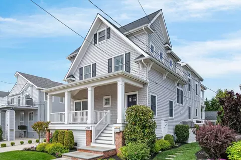 270 92nd St, Stone Harbor, NJ 08247