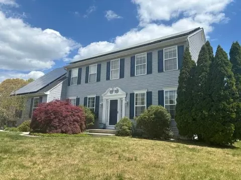 404 Aurora Dr, Egg Harbor Township, NJ 08234