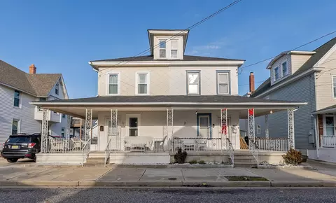 217 W Maple Ave, Wildwood, NJ 08260