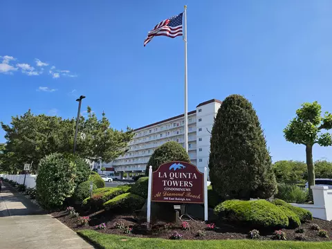 300 E Raleigh Ave #307, Wildwood Crest, NJ 08260