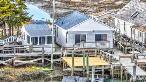 19 W Boardwalk, North Wildwood, NJ 08260