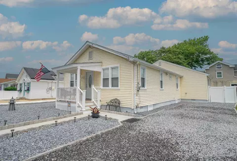 237 W Atlantic Ave, Villas, NJ 08251