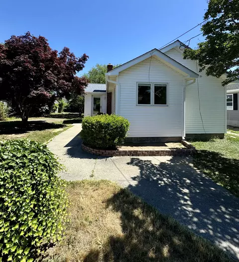23 Desoto Ave, Villas, NJ 08251