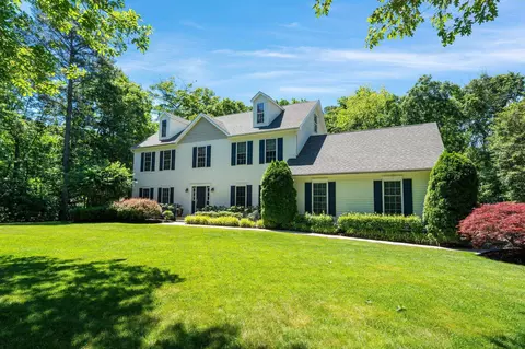 28 W Woodland Ave, Cape May Court House, NJ 08210