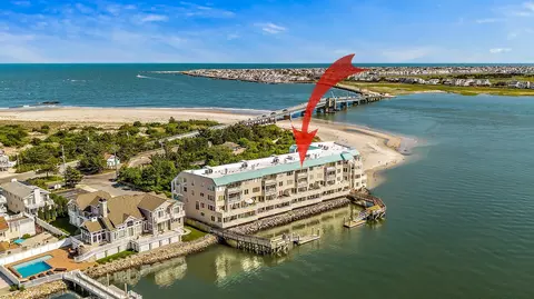 9400 9400 Roberts Avenue 304 Ave #304, Sea Isle City, NJ 08243