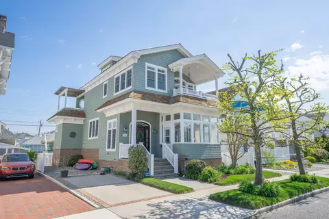 216 110th St, Stone Harbor, NJ 08247
