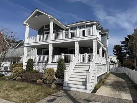 153 24th St, Avalon, NJ 08202