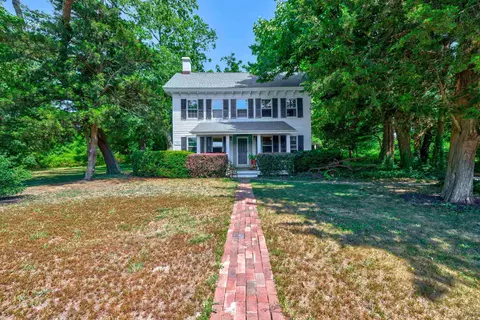 1087 Shunpike Rd, Cape May, NJ 08204