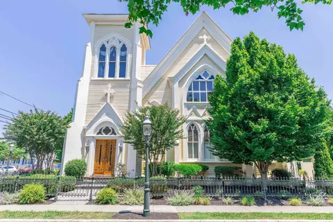 729 Franklin St #C-1, Cape May, NJ 08204