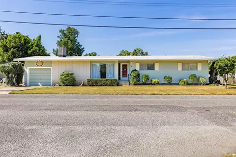 10 Washington Ave, Villas, NJ 08251