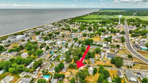 203 Bay Ave, Villas, NJ 08251