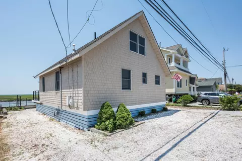 749 Stone Harbor Blvd, Cape May Court House, NJ 08210