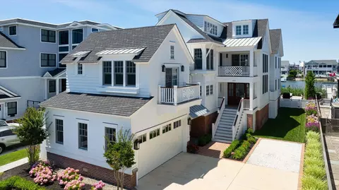 4808 Ocean Dr, Avalon, NJ 08202