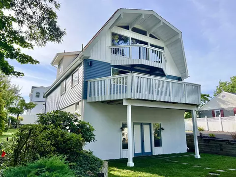533 Sunny Ave, Somers Point, NJ 08244