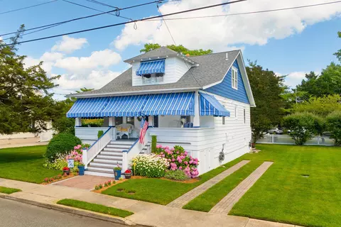 938 Sewell Ave, Cape May, NJ 08204