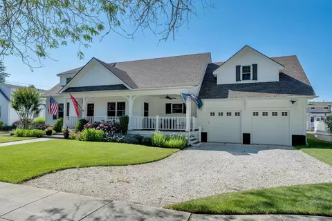 1303 Idaho Ave, Cape May, NJ 08204