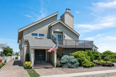 102 116th St, Stone Harbor, NJ 08247